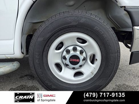 Used 2024 GMC Savana 2500 w/ Driver Convenience Package RWD image 29
