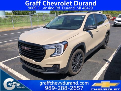 Used 2023 GMC Terrain SLE w/ Driver Convenience Package AWD/4WD image 1