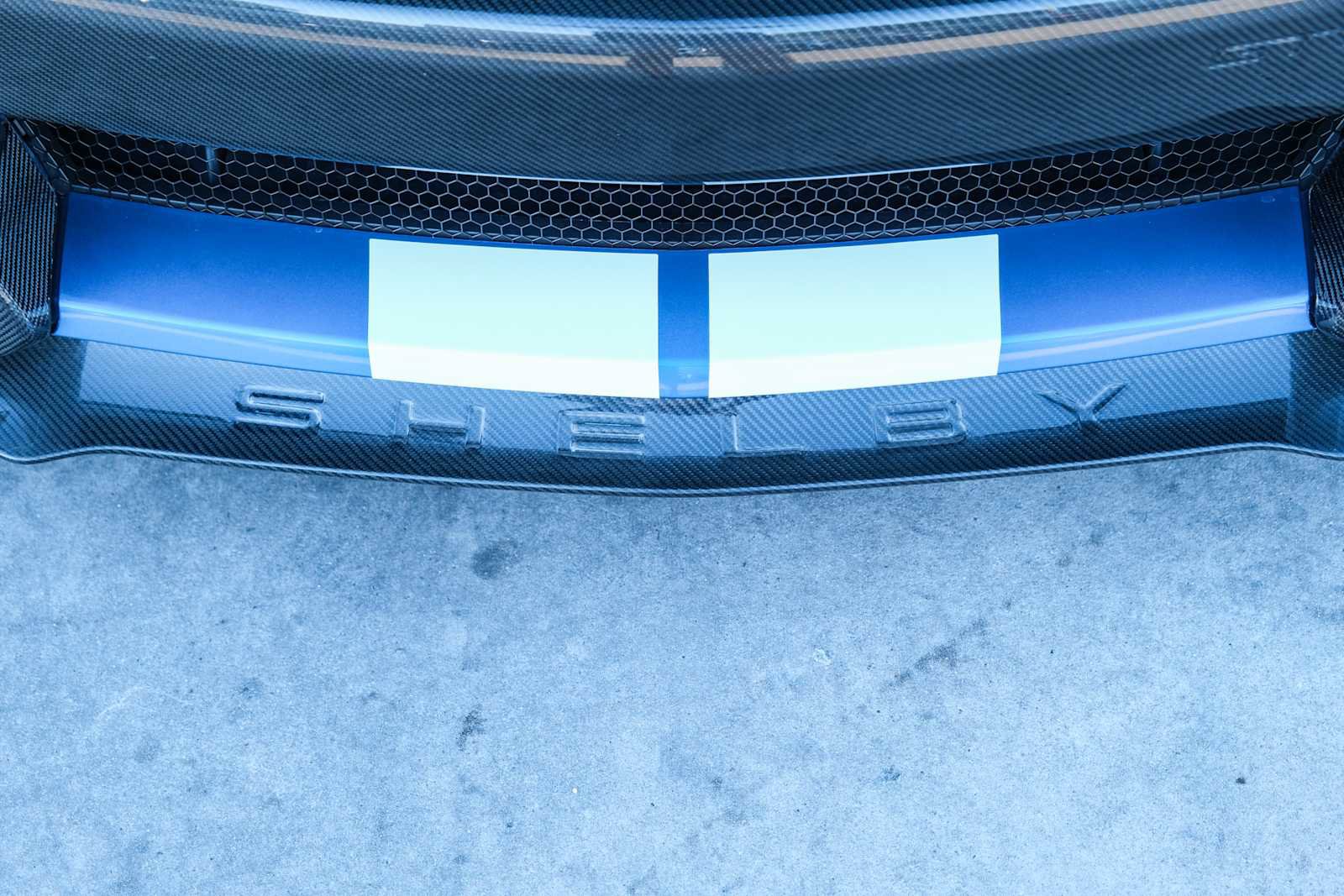 Used 2020 Ford Mustang Shelby GT500 w/ Technology Package RWD image 9