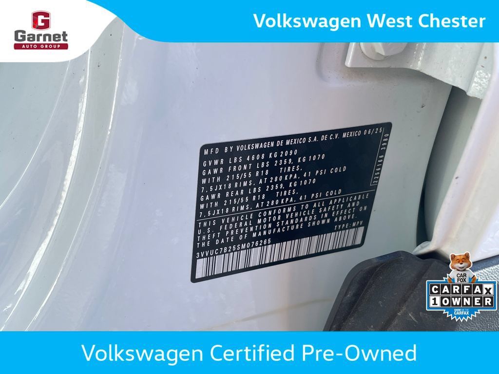Certified 2025 Volkswagen Taos SE AWD/4WD image 15