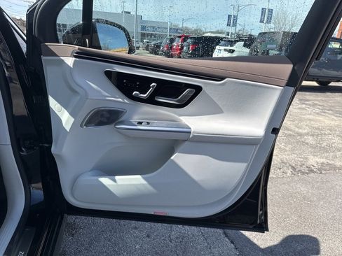 Used 2024 Mercedes-Benz EQE 350+ 4MATIC SUV image 21