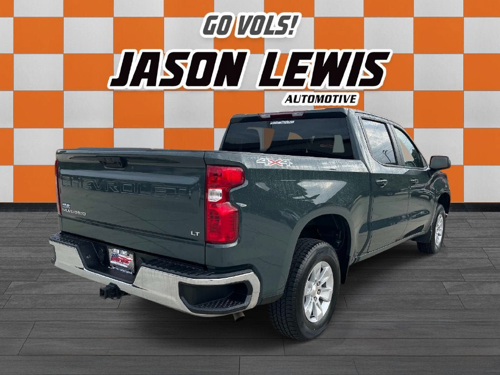 Used 2025 Chevrolet Silverado 1500 LT AWD/4WD image 3