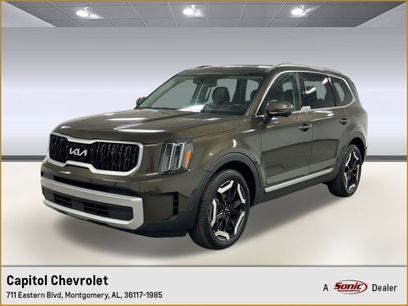 Used 2024 Kia Telluride EX w/ EX Captain's Chair Package