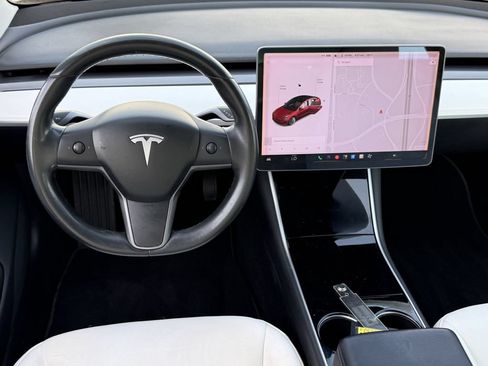 Used 2019 Tesla Model 3 Standard Range Plus RWD image 11