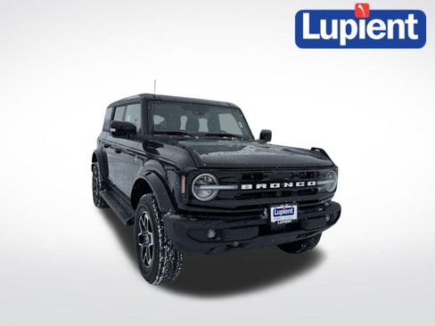 New 2025 Ford Bronco Outer Banks image 1