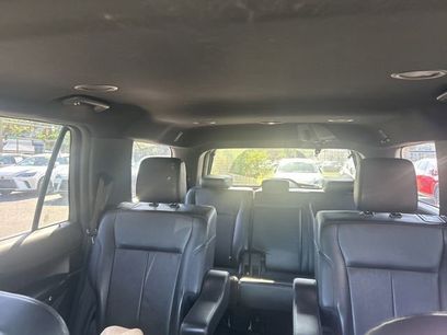 Used 2020 Ford Expedition XLT w/ Equipment Group 202A