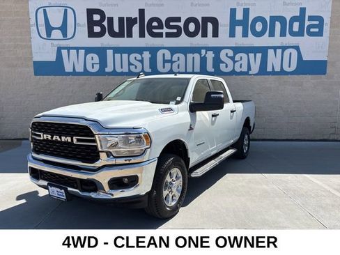 Used 2024 RAM 2500 Big Horn w/ Off Road Package AWD/4WD image 1