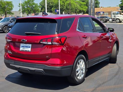 Used 2024 Chevrolet Equinox LT FWD image 12
