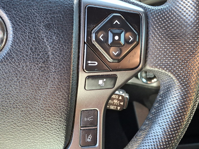 Used 2023 Toyota Tacoma TRD Off-Road AWD/4WD image 21