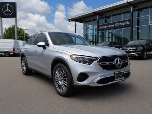 Used 2026 Mercedes-Benz GLC 300 4MATIC image 1
