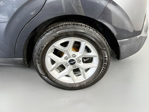 Used 2022 Kia Soul LX w/ Technology Package FWD image 36