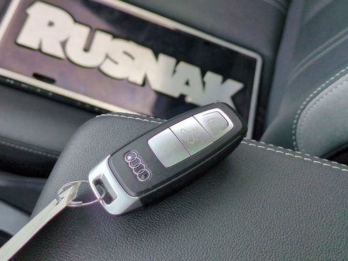 Used 2023 Audi Q4 e-tron Premium Plus w/ Premium Plus AWD/4WD image 31