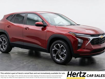 Used 2025 Chevrolet Trax LT