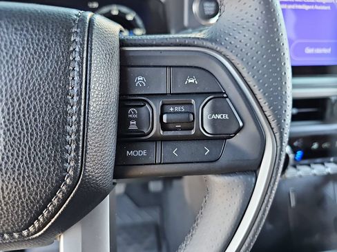 Certified 2026 Toyota 4Runner Limited AWD/4WD image 12