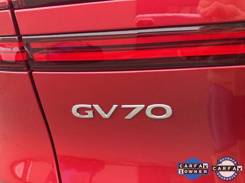 Used 2025 Genesis GV70 2.5T Sport Prestige w/ Sport Prestige Package image 13