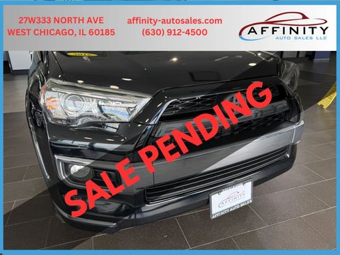 Used 2016 Toyota 4Runner Limited AWD/4WD image 3