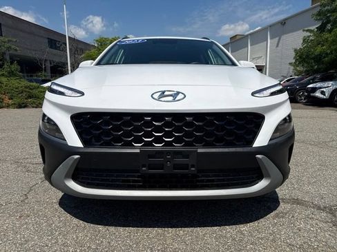 Used 2023 Hyundai Kona SEL w/ Convenience Package AWD/4WD image 2