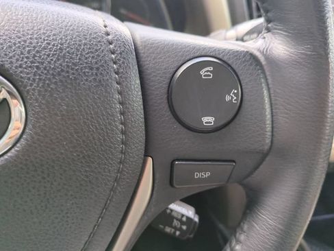 Used 2013 Toyota RAV4 Limited FWD image 29