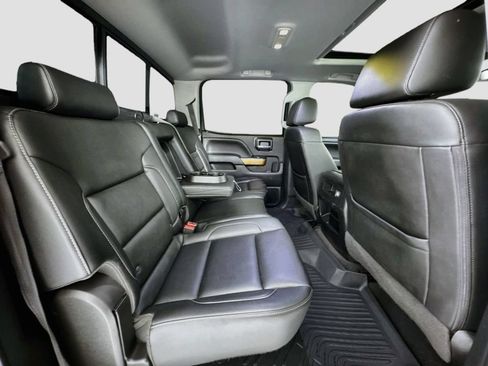 Used 2019 Chevrolet Silverado 3500 LTZ AWD/4WD image 23