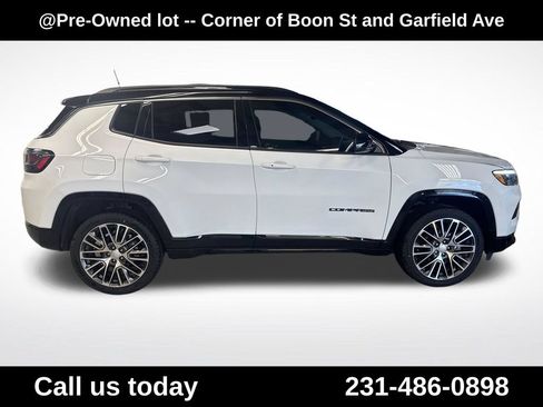 Used 2022 Jeep Compass Limited w/ Elite Group AWD/4WD image 6