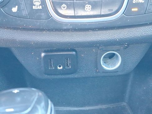 Certified 2020 Chevrolet Traverse LT image 44