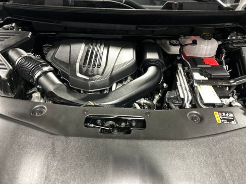 Used 2025 Buick Enclave Avenir AWD/4WD image 28