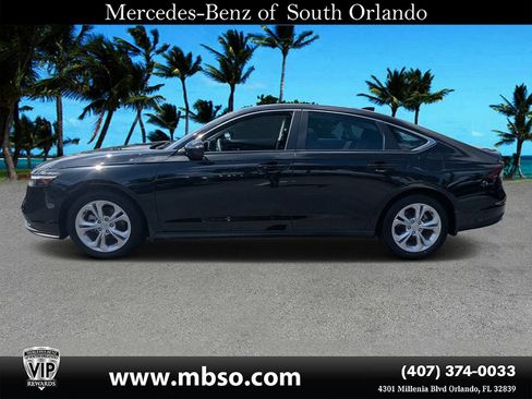 Used 2025 Honda Accord LX image 19