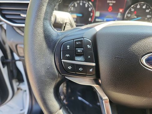 Used 2020 Ford Explorer Limited AWD/4WD image 22