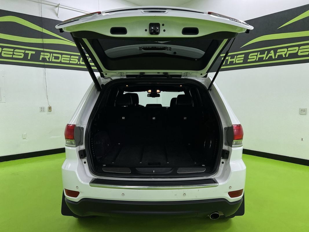 Used 2016 Jeep Grand Cherokee Limited AWD/4WD image 9