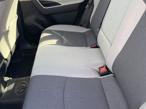 Used 2023 Toyota RAV4 XLE w/ Convenience Package image 10