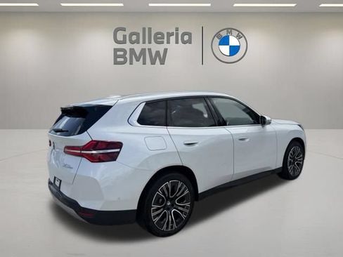 Used 2025 BMW X3 xDrive30i AWD/4WD image 6