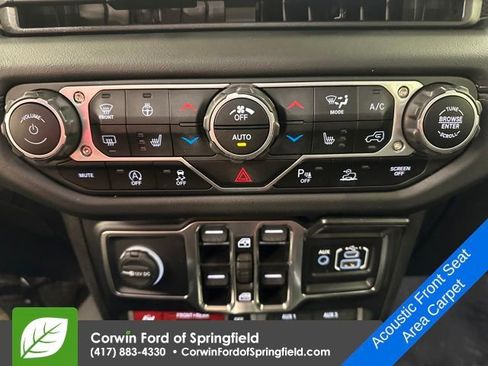 Used 2024 Jeep Wrangler Unlimited Rubicon image 27