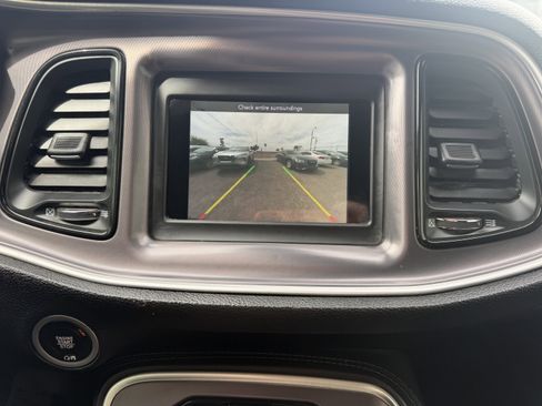 Used 2020 Dodge Challenger GT w/ Driver Convenience Group image 15