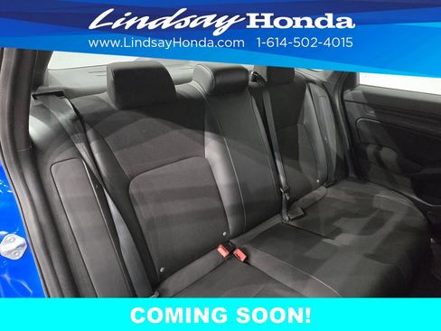 Used 2023 Honda Civic Sport image 11