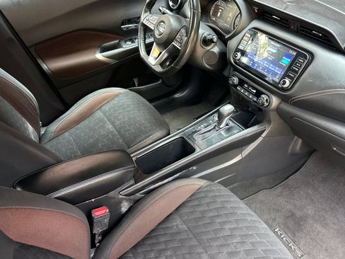 Used 2021 Nissan Kicks SR FWD image 16