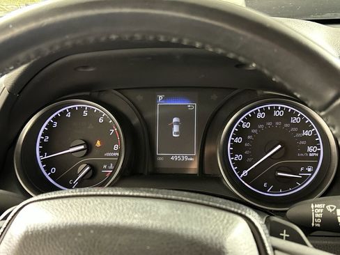 Used 2024 Toyota Camry SE image 14
