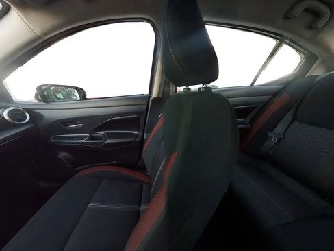 Used 2024 Nissan Versa SR image 25