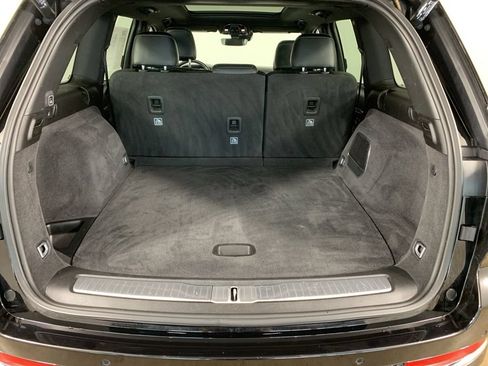 Used 2022 Jeep Grand Cherokee Overland AWD/4WD image 13
