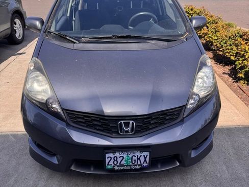 Used 2013 Honda Fit Sport image 1