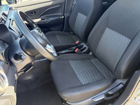 Certified 2021 Nissan Versa S image 28