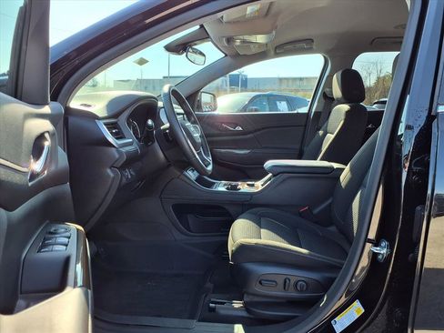 Used 2023 GMC Acadia SLE w/ Driver Convenience Package image 25