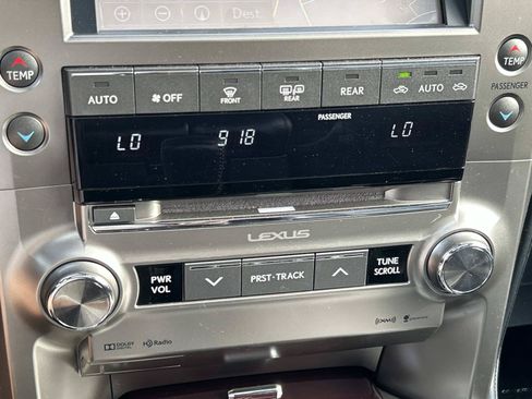 Used 2018 Lexus GX 460 Premium w/ Premium Package AWD/4WD image 35