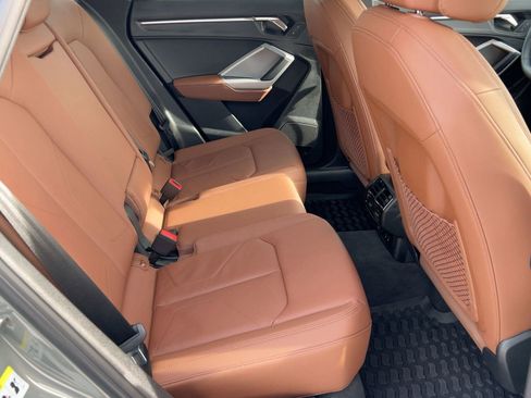 Certified 2025 Audi Q3 2.0T Premium Plus w/ Premium Plus Package image 27