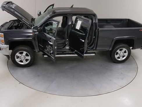 Used 2018 Chevrolet Silverado 2500 LTZ w/ Duramax Plus Package AWD/4WD image 55