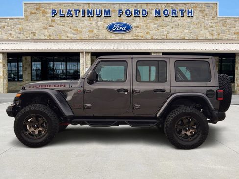 Used 2018 Jeep Wrangler Unlimited Rubicon w/ Dual Top Group image 3