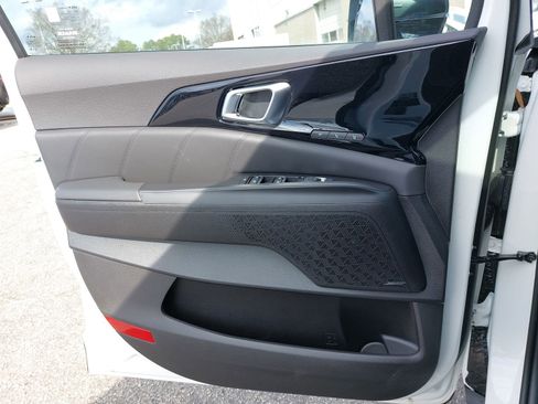 New 2026 Kia Carnival SX Prestige image 28