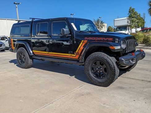 Used 2021 Jeep Gladiator Mojave image 2
