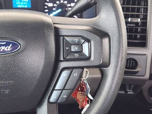 Used 2022 Ford F250 XL w/ Power Equipment Group RWD image 30