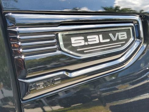 Used 2024 GMC Sierra 1500 Pro w/ Graphite Edition AWD/4WD image 7