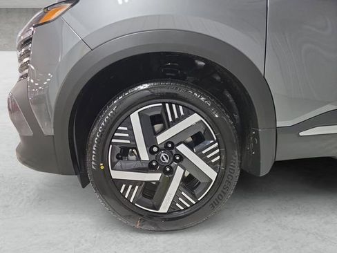 New 2026 Nissan Kicks SV image 23